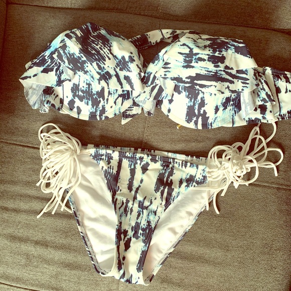 A&F swim suit. - Picture 2 of 5